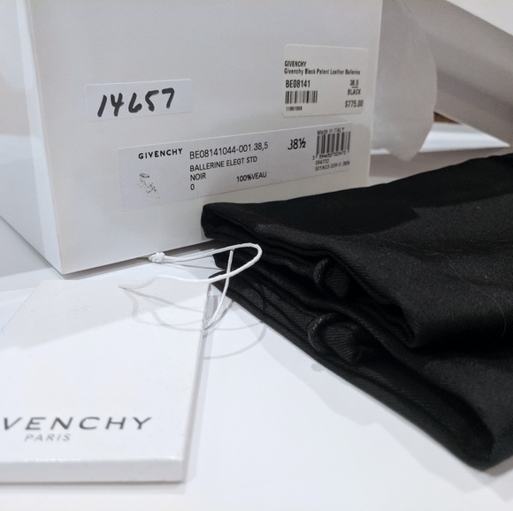 ✔️SOLD ✔️GIVENCHY Piper Stud Ballerina Flats - Picture 5 of 8